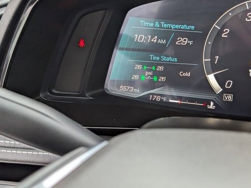 Used 2023 Chevrolet Corvette Stingray w/ Z51 Performance Package image 11