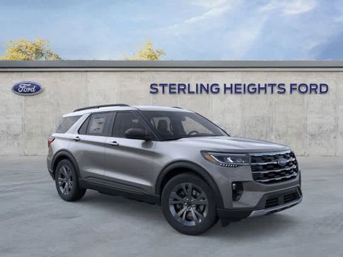 New 2026 Ford Explorer Active w/ Active Comfort Package image 7