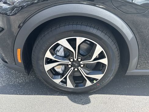 New 2026 Ford Mustang Mach-E Select RWD image 13