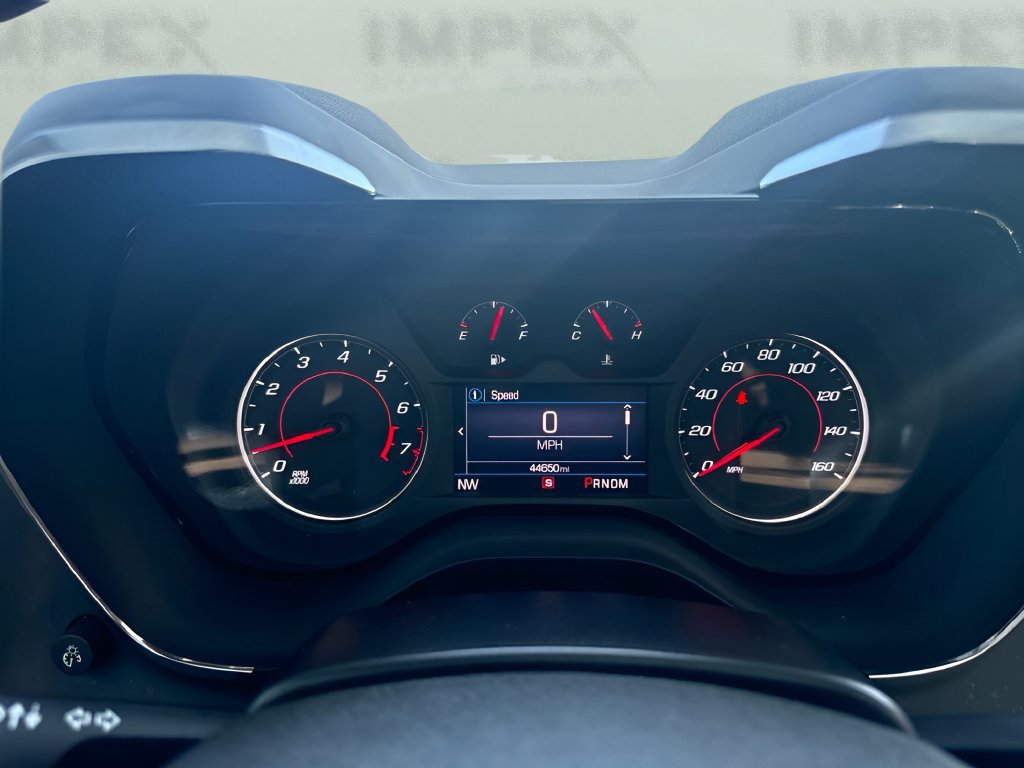 Used 2022 Chevrolet Camaro LT w/ Technology Package RWD image 18