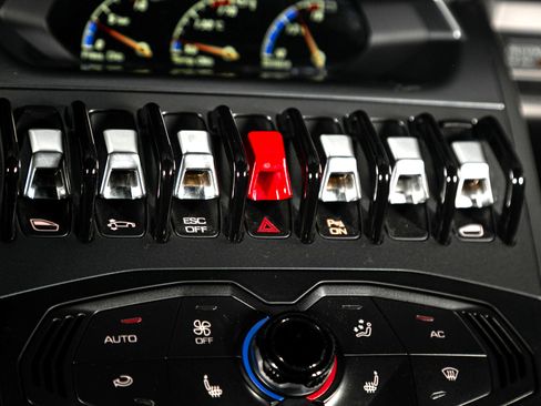 Used 2015 Lamborghini Huracan LP 610-4 image 87