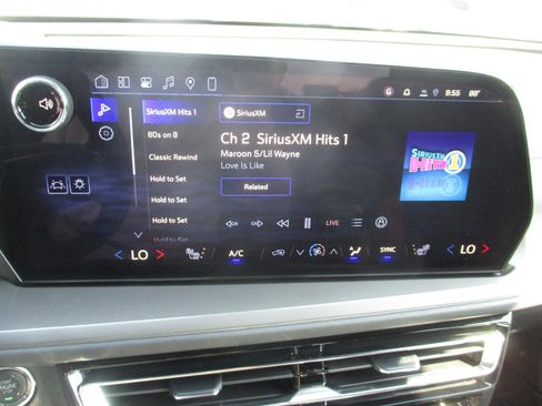 New 2026 Chevrolet Traverse LT w/ Driver Confidence Package image 16