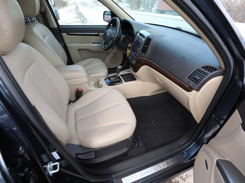 Used 2011 Hyundai Santa Fe Limited image 12