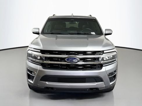 Used 2022 Ford Expedition Max Limited AWD/4WD image 2