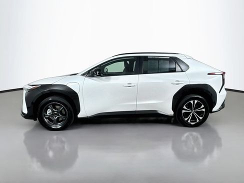 Used 2024 Toyota bZ4X AWD w/ Weather Package image 9