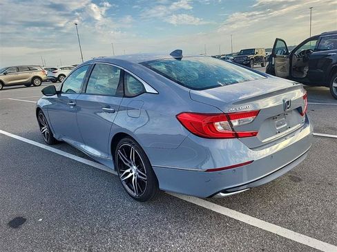 Used 2021 Honda Accord Touring image 9