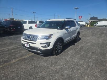 Used 2017 Ford Explorer Platinum