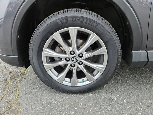 Used 2017 Toyota RAV4 Limited w/ Advanced Technology Package AWD/4WD image 8