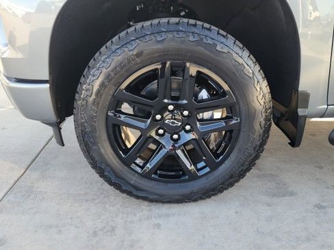 New 2026 Chevrolet Silverado 1500 Custom w/ Turbomax Blackout Package image 21