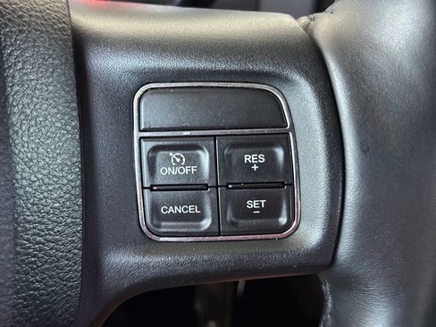 Used 2016 RAM 2500 Big Horn RWD image 32