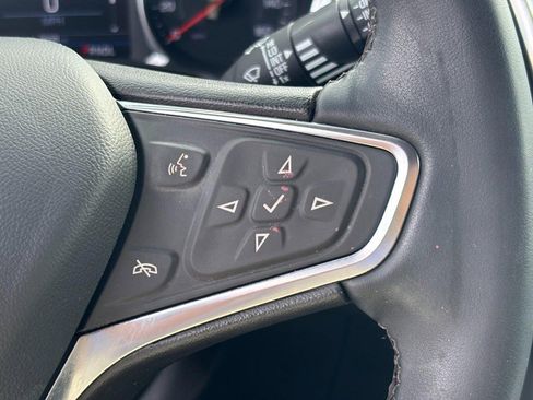 Used 2024 Chevrolet Equinox LT image 18