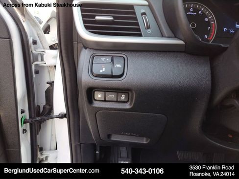 Used 2019 Kia Optima LX w/ LX Premium Package image 16