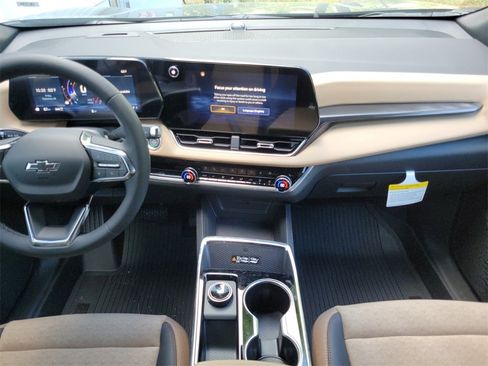 New 2026 Chevrolet Equinox ACTIV w/ Convenience Package III image 14