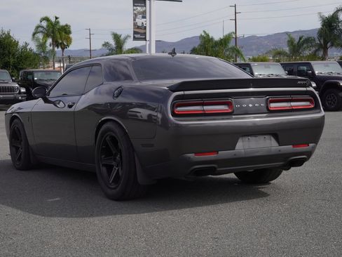 Used 2016 Dodge Challenger SRT Hellcat RWD image 2