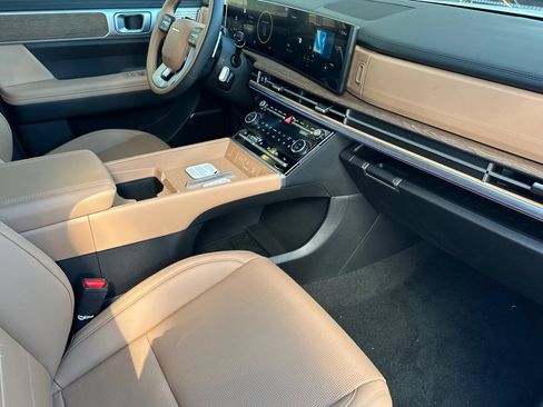 New 2026 Hyundai Santa Fe Calligraphy AWD/4WD image 17