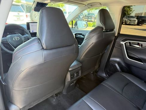 Used 2023 Toyota RAV4 TRD Off-Road AWD/4WD image 27