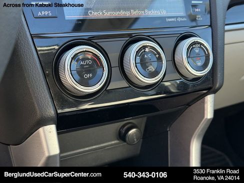 Used 2017 Subaru Forester 2.5i Limited w/ Popular Package #2 image 26