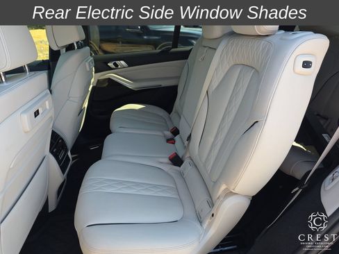Used 2021 BMW X7 xDrive40i w/ Executive Package 2 AWD/4WD image 23