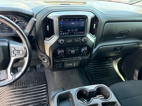 Used 2021 Chevrolet Silverado 1500 RST w/ Bed Protection Package RWD image 8
