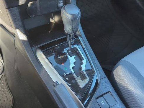 Used 2014 Toyota Corolla L image 19