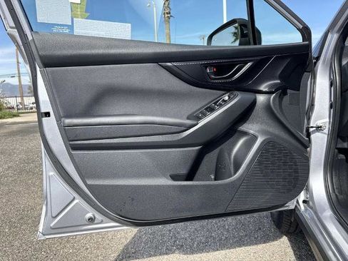 Used 2021 Subaru Crosstrek 2.0i Premium w/ Moonroof Package image 18