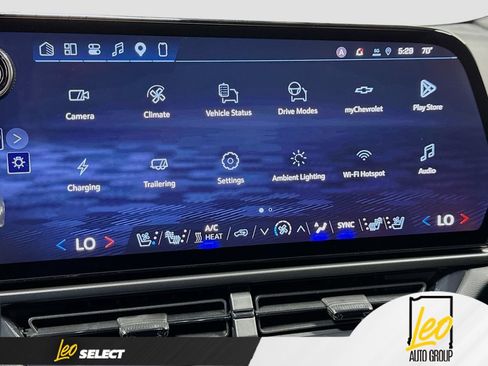 Used 2026 Chevrolet Equinox EV RS w/ Convenience Package II AWD/4WD image 17