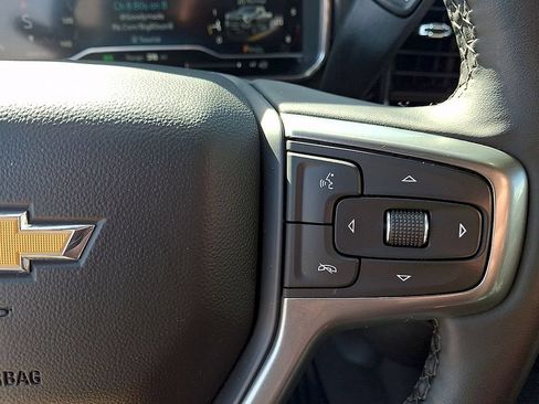 Used 2025 Chevrolet Silverado 2500 LT w/ Convenience Package AWD/4WD image 22