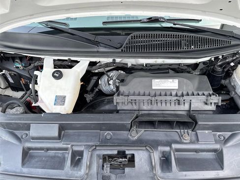 Used 2021 Chevrolet Express 3500 w/ Power Convenience Package RWD image 19