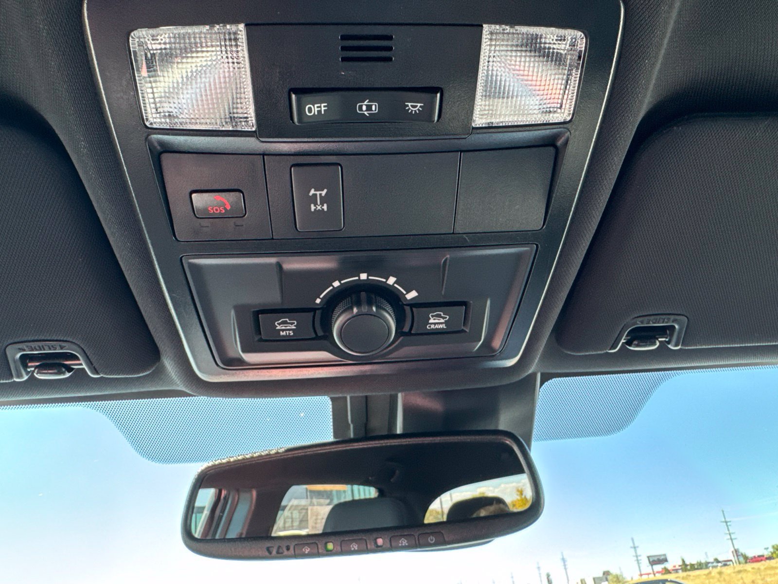 Used 2023 Toyota Tacoma TRD Off-Road w/ Technology Package AWD/4WD image 21
