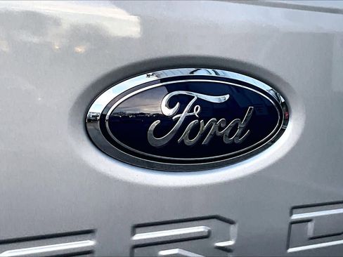 Certified 2024 Ford F250 XL w/ STX Appearance Package image 30