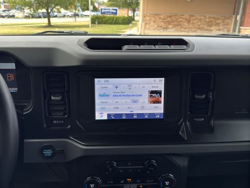 Used 2023 Ford Bronco Big Bend AWD/4WD image 53