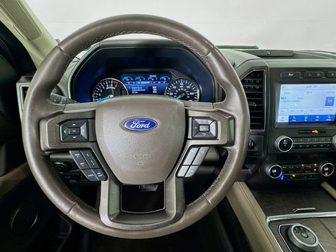 Used 2021 Ford Expedition Limited RWD image 11