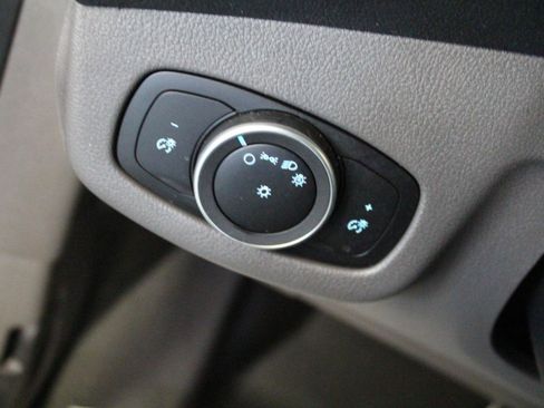 Used 2021 Ford Transit Connect XL FWD image 11