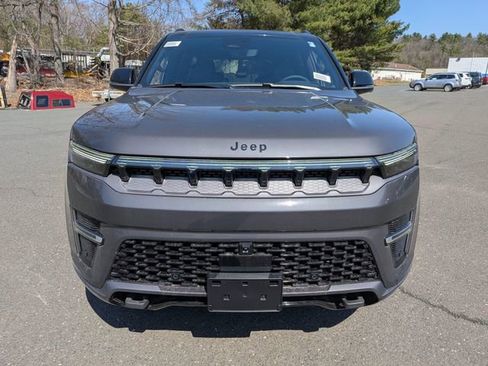 New 2026 Jeep Grand Wagoneer 4WD image 2