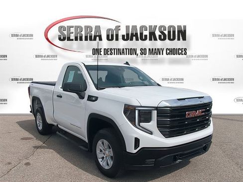 Used 2024 GMC Sierra 1500 Pro w/ Pro Value Package image 2