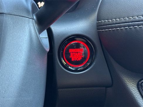 New 2026 Honda HR-V EX-L image 19