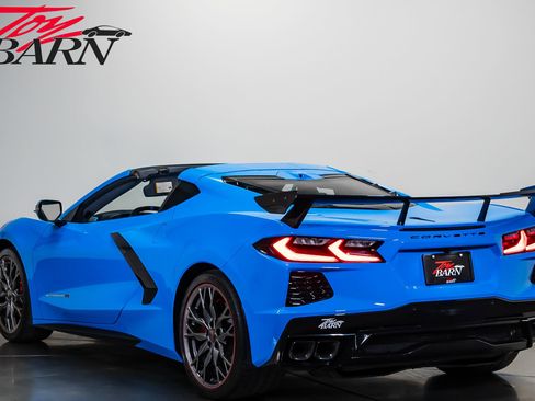 Used 2023 Chevrolet Corvette Stingray Premium Cpe RWD image 3