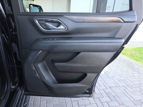 Used 2023 Chevrolet Tahoe LS image 12