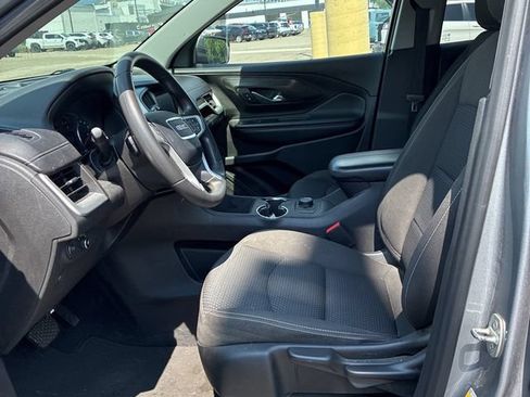 Used 2023 GMC Terrain SLE AWD/4WD image 11