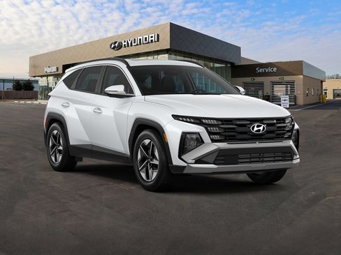 Certified 2025 Hyundai Tucson SEL image 11