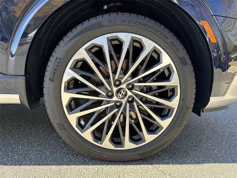 New 2026 Hyundai Palisade Calligraphy image 12