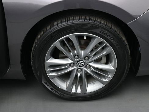 Used 2015 Toyota Camry SE image 35