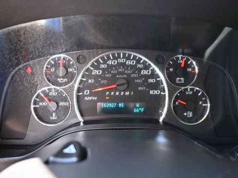 Used 2020 GMC Savana 3500 Extended w/ Driver Convenience Package image 32