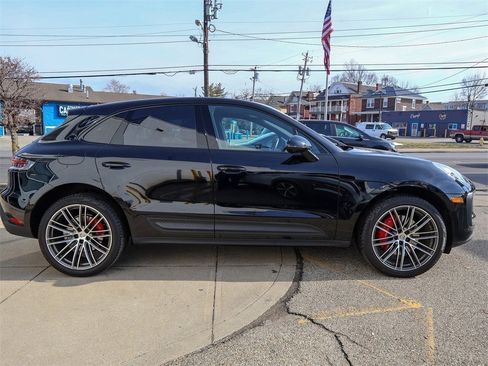 Used 2023 Porsche Macan S image 6