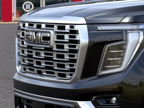 New 2026 GMC Yukon Denali AWD/4WD image 13