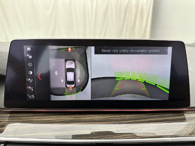 Used 2019 BMW 530i xDrive AWD/4WD image 17