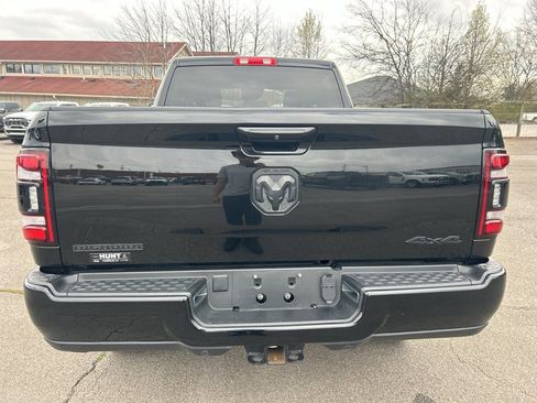 Used 2024 RAM 2500 Big Horn w/ Night Edition image 6