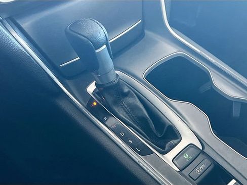 Used 2021 Honda Accord LX image 23