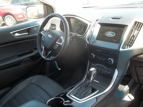 Used 2018 Ford Edge SEL w/ Equipment Group 201A image 6