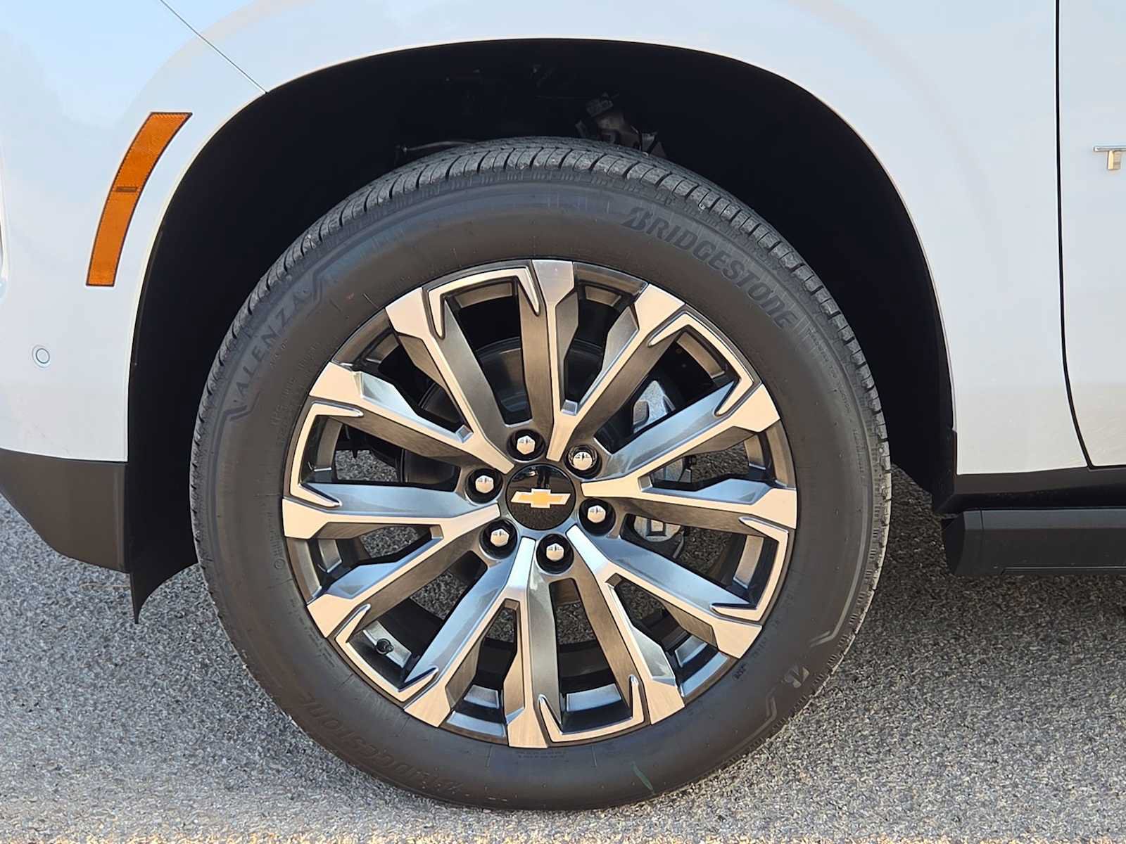 New 2026 Chevrolet Tahoe High Country AWD/4WD image 12